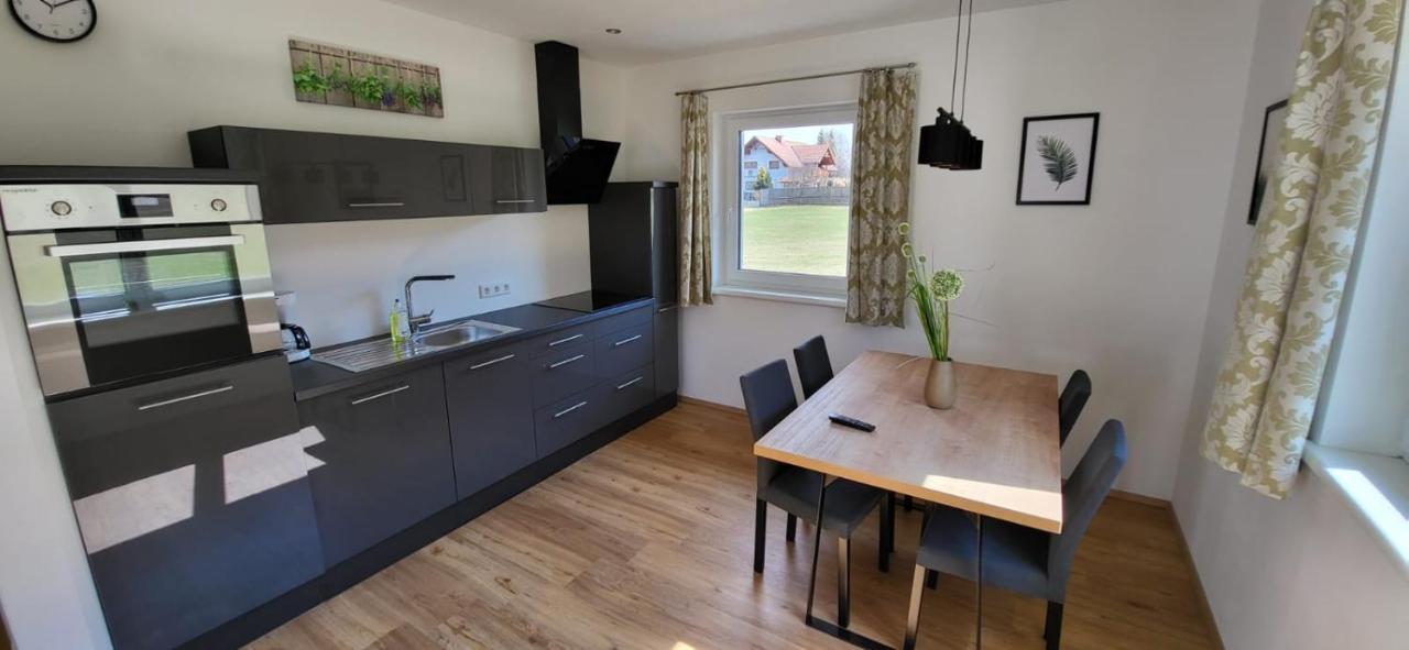 Ferienwohnung Jenny พรุกแกร์น ภายนอก รูปภาพ