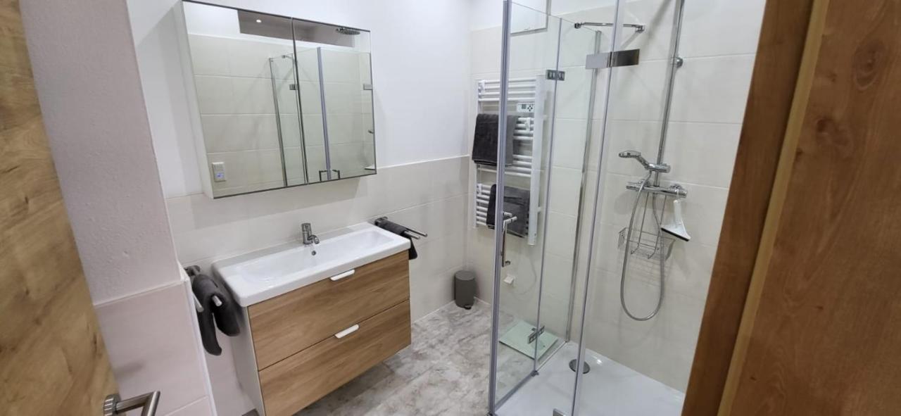 Ferienwohnung Jenny พรุกแกร์น ภายนอก รูปภาพ